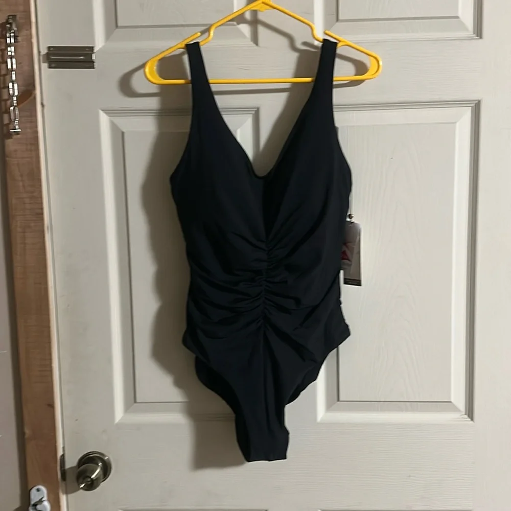 CALIA Women’s Ruched One Piece Swimsuit: BLACK: NEW WITH TAGS: SIZE 12